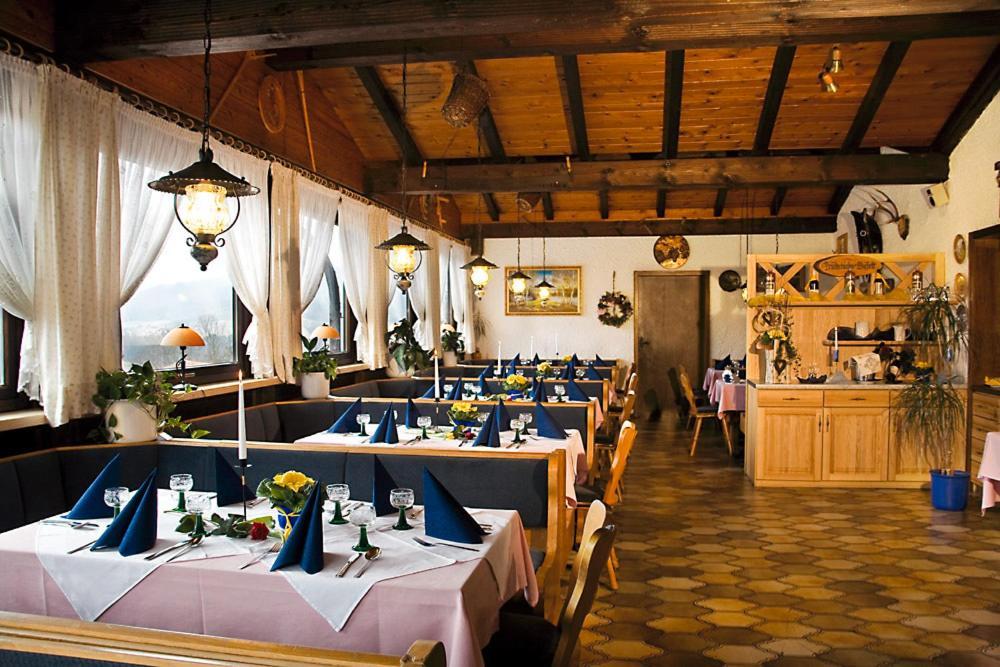 Landhotel Weingarten Haibach  Экстерьер фото